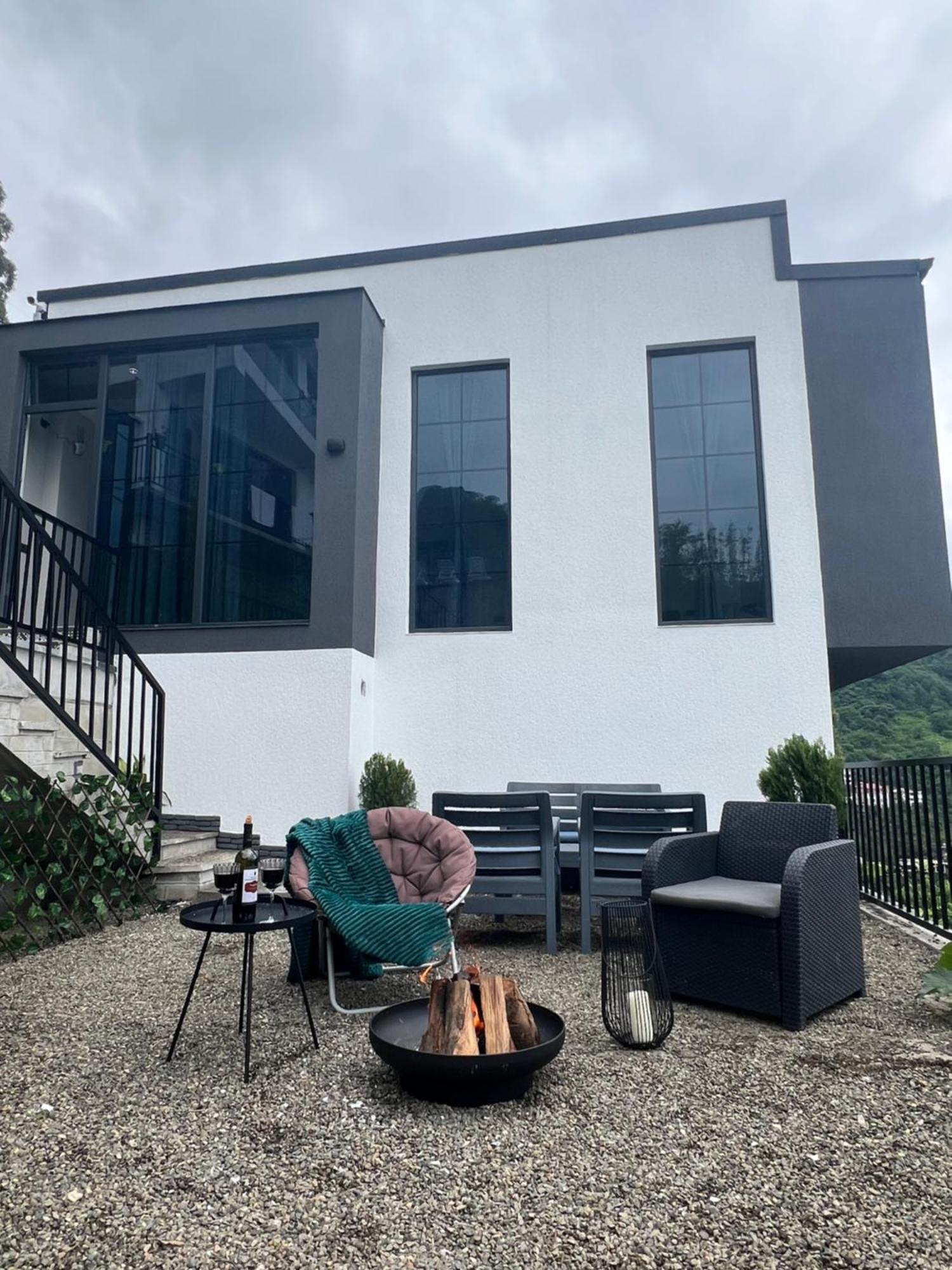 Villa Deluxe 크바리아티 외부 사진